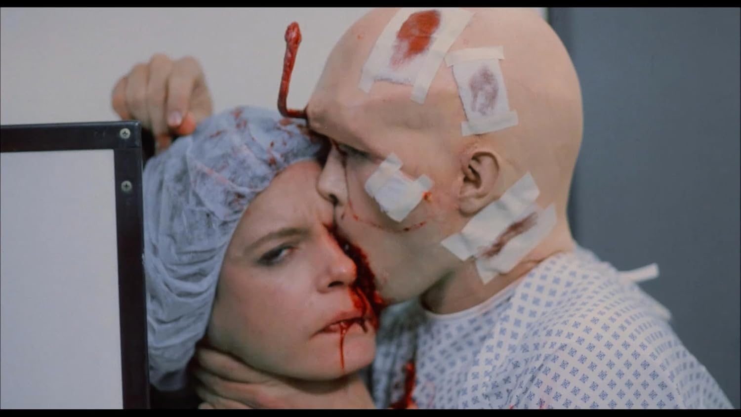 From Beyond Aux Portes De L Au Dela 4K/Blu-Ray