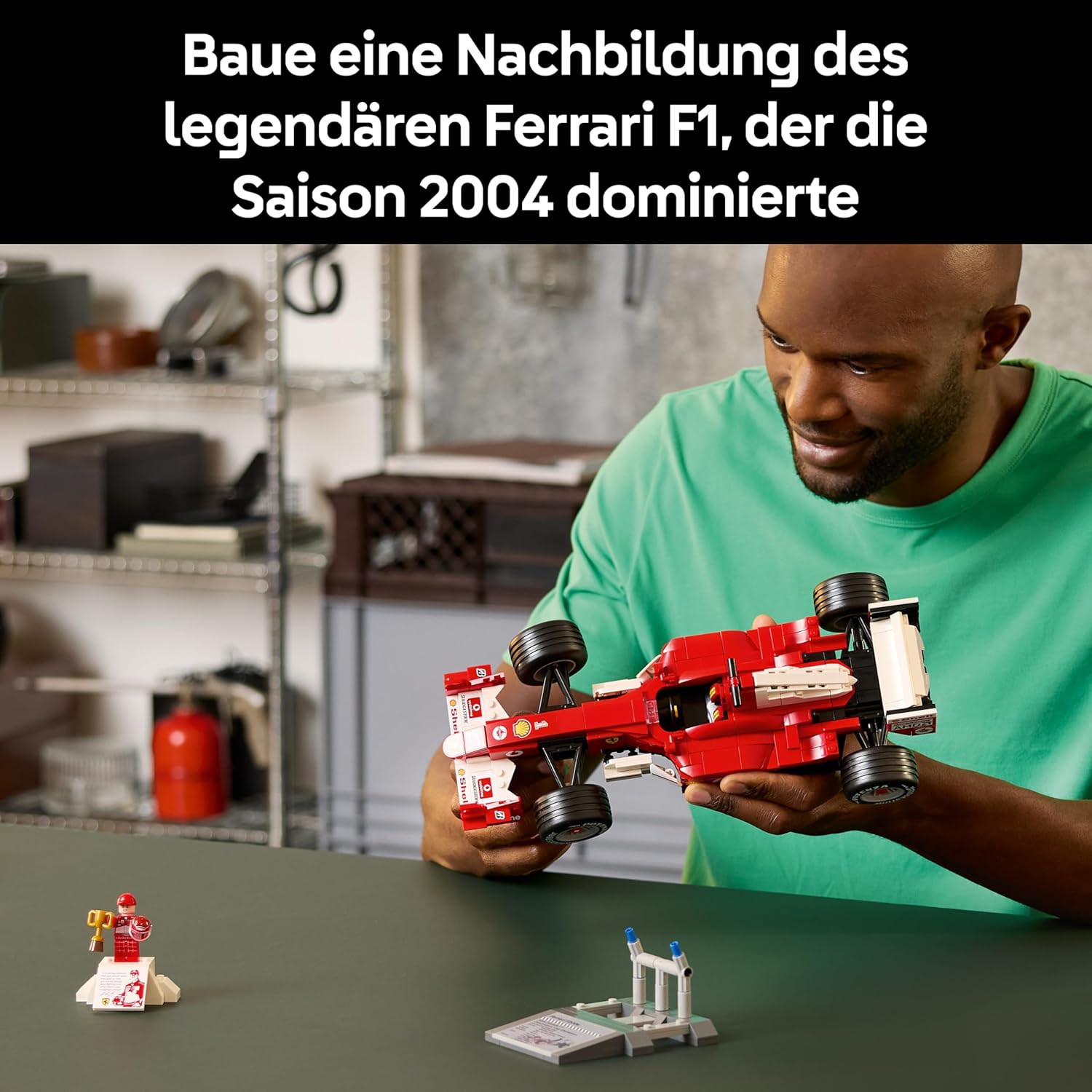 Lego Icons 11375 Icons Ferrari F2004 & Michael Schumacher