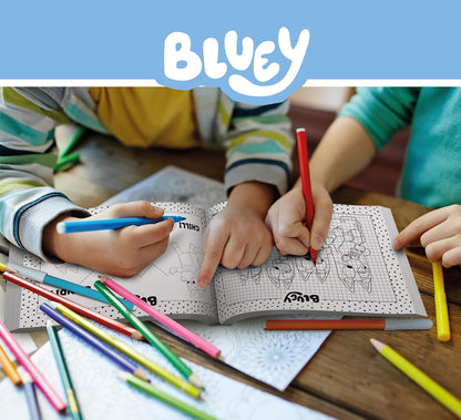 Lisciani - Bluey -École de Coloriation et de Dessin - Kit Créatif - 4 Tableaux Noirs et Autocollants - Prêt pour l’Aventure - À partir de 3 Ans - Fabriqué en Italie
