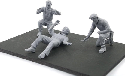 Eerel HE82755 1/24 Car Mechanic 1 Figure Set of 3 Plastic Model