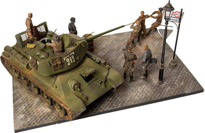 MiniArt - 1/35 Dresden 1945. T-34/85 Field Repair. Big Set