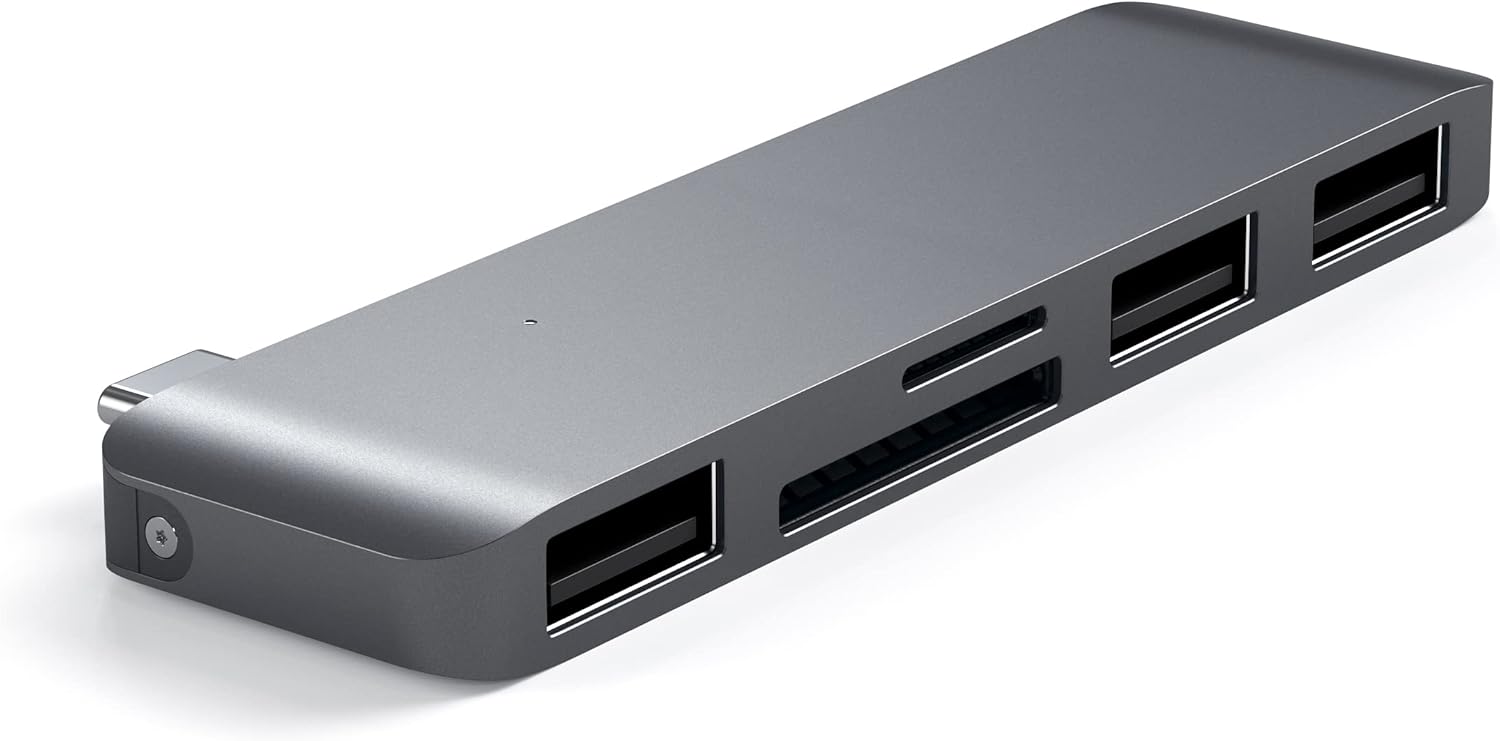SATECHI Aluminium Type-C USB 3.0 3-in-1 Combo Hub Adaptor - 3 USB 3.0 Ports and Micro/SD Card Readers - for M2/ M1 MacBook Pro/Air, M2/ M1 iPad Pro/Air, Mac Mini, iMac (Space Grey