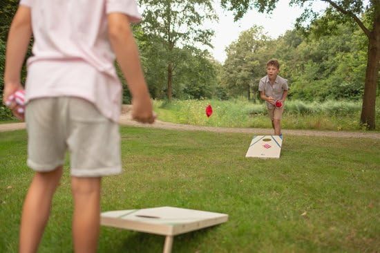 BS Toys Cornhole - Werpspel voor de tuin - houten constructie - plezier voor het hele gezin - vanaf 6 jaar