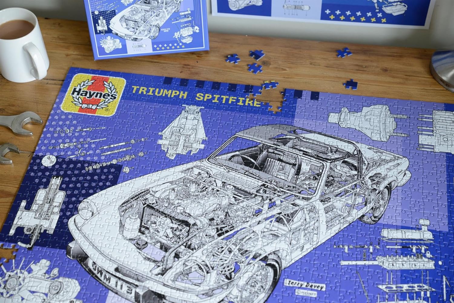 Haynes 1000‑Piece British Sports Car Puzzle Collection – Classic Triumph & MG Models, Premium Vintage Automotive Jigsaw Gift for Car Enthusiasts (Triumph Spitfire