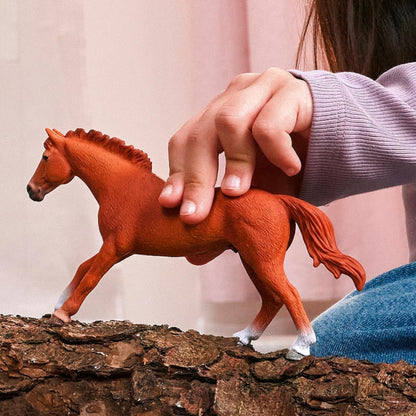 schleich HORSE CLUB | Stallone purosangue inglese 14915 | figura di cavallo dettagliata | decorazione o figura da collezione | regalo per ragazzi e ragazze | figura dai 6 anni | 18 x 4 x 10 cm