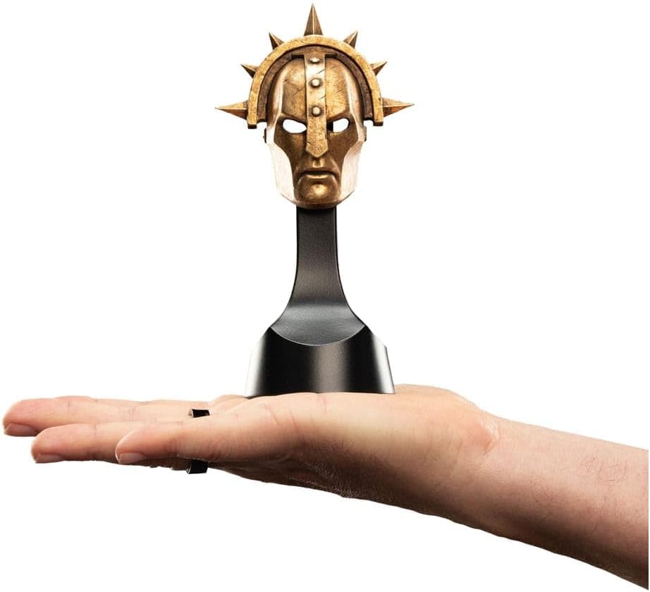 Warhammer: Age of Sigmar Replica 1/4 Stormcast Eternal Liberator Helmet 16 cm