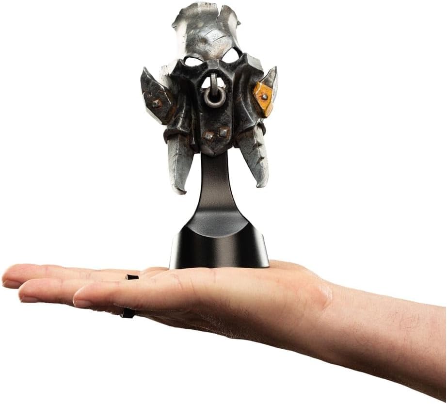 Warhammer: Age of Sigmar Replica 1/4 Orruk Ardboy Casco 15 cm