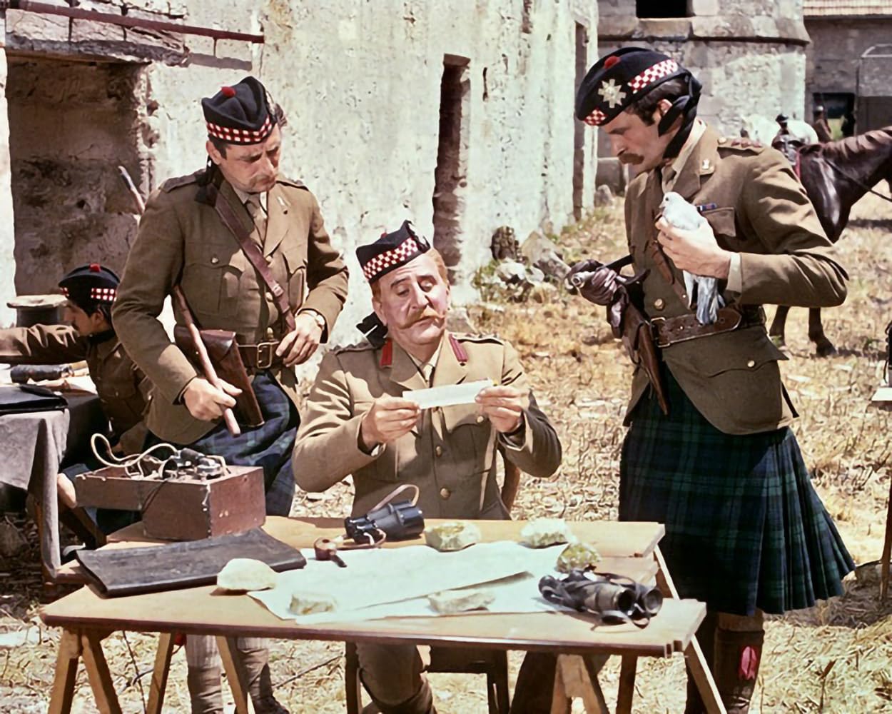 Herzkönig (Le Roi de cœur) / Französische Filmkomödie mit toller Besetzung (Pidax Film-Klassiker