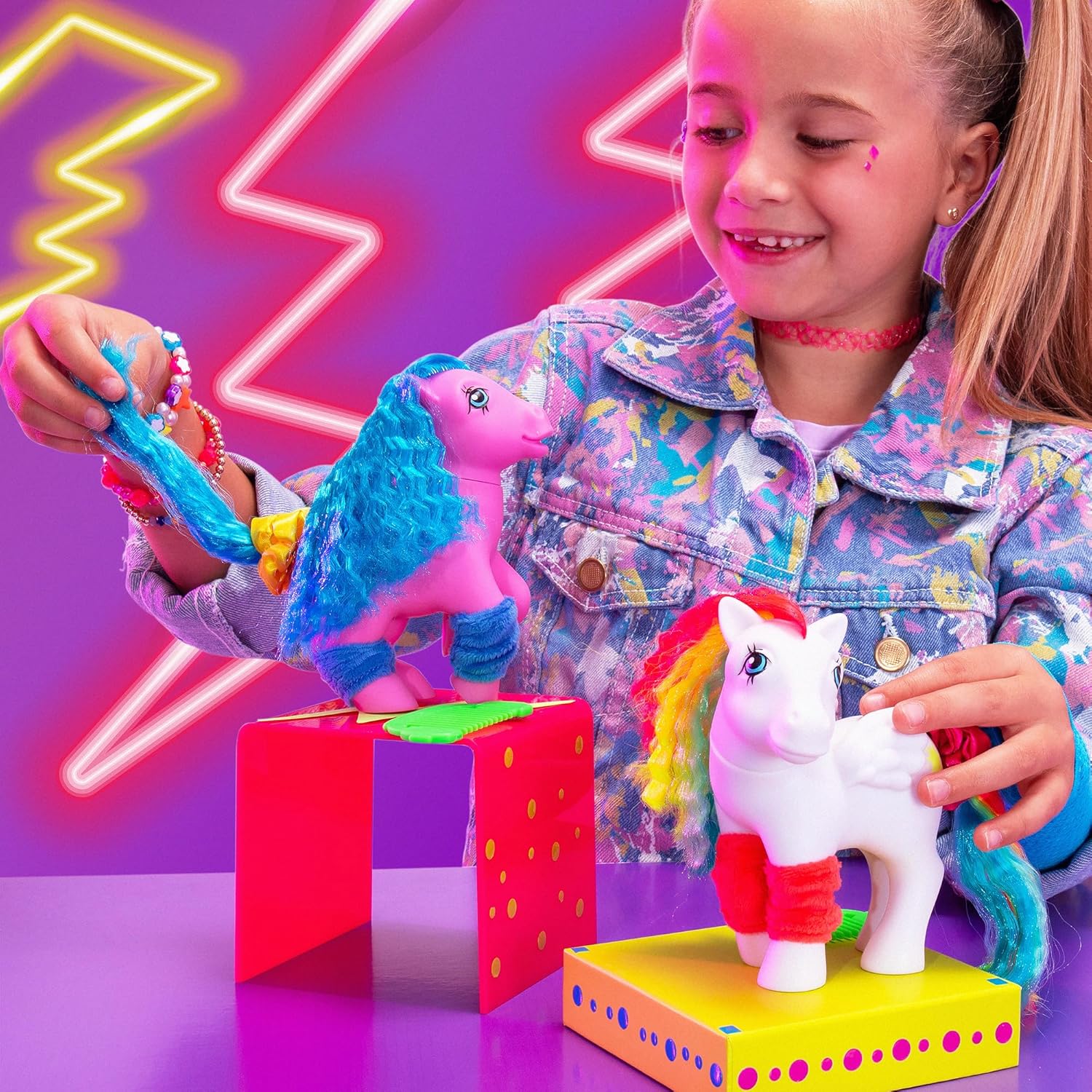 Basic Fun My Little Pony Totally Rad Starshine - Poney d'inspiration rétro avec un style audacieux - Jouet à collectionner des années 80 pour enfants et fans de 3 ans et plus