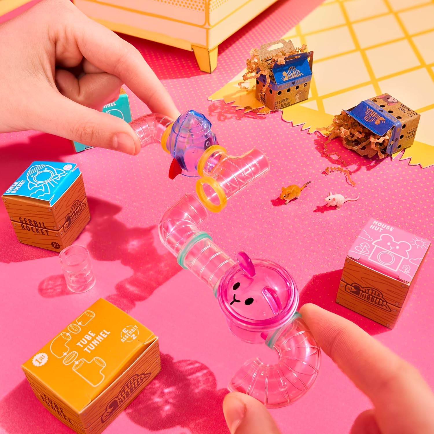 MGA's Miniverse Make It Mini Animals Series 2 - Includes 1 Animal Figure with Accessories, Mini Collectibles, 8 to Collect, For Collectors and Children Ages 8+
