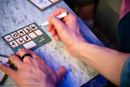 BLANK SLATE: Challenge Board Game, The Game Where Great Minds Still Think Alike, New Cooperative and Team Play Modes, Family-Friendly Word Association Party Game, 2 or 4 Players, Ages 8+, 30 Min