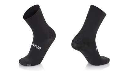 MB WEAR Unisex Evo socks