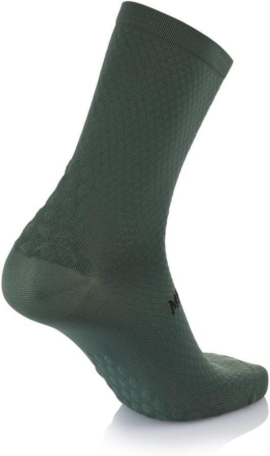 MB WEAR Unisex Evo socks
