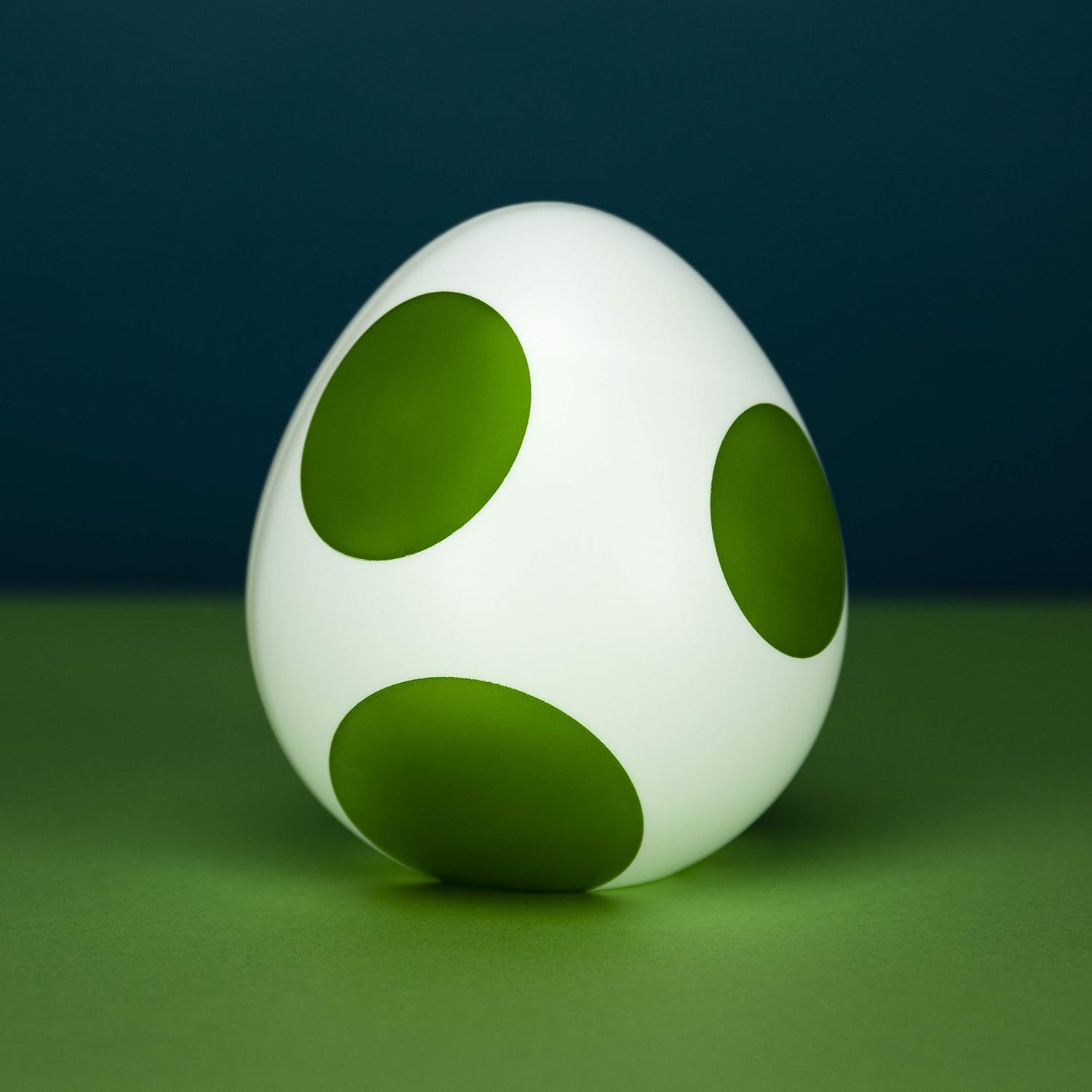 Paladone PP6046NN Mini Yoshi Egg Light BDP | USB Powered, Nintendo Night Light & Mood Lamp for Kids & Gamers | Ideal for Bedrooms, Office, Home, Green