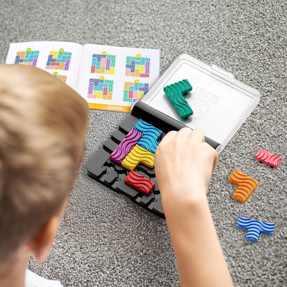 SmartGames - IQ Flow, 1 Player Logic Game with 120 Challenges, Ages 7+