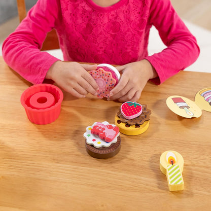 Melissa & Doug - Kuchen & Kekse Spielset für unterwegs - Holzspielzeug