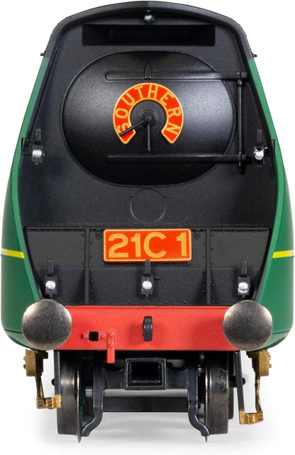 Hornby R30399SS SR Merchant Navy Class 4-6-2 21C1 Channel Packet - Steam Generator Locomotive - Steam Model Railway OO Gauge