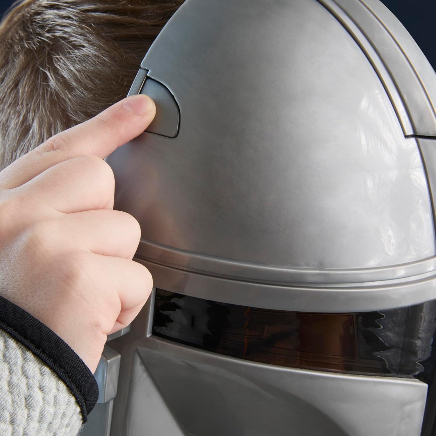 Star Wars elektronische Mandalorianer Maske mit Sätzen & Soundeffekten, Kostüm für Kinder, Spielzeug für Jungen und Mädchen ab 5 Jahren
