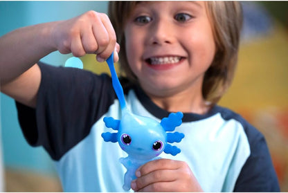Animagic - Let's Glo Axolotl Blauw, Elektronisch en Verlicht Huisdier Voor Kinderen Vanaf 4 Jaar, Zintuiglijke speel- en aanraakervaring, Uitrekbaar lichaam, Drijft en gloeit in water