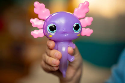 Animagic - Let's Glo Axolotl Pastel Paars, Elektronisch Huisdier Voor Kinderen Vanaf 4 Jaar, Glow in the Dark, Zintuiglijke speel- en aanraakervaring, Uitrekbaar lichaam, Drijft en gloeit in water