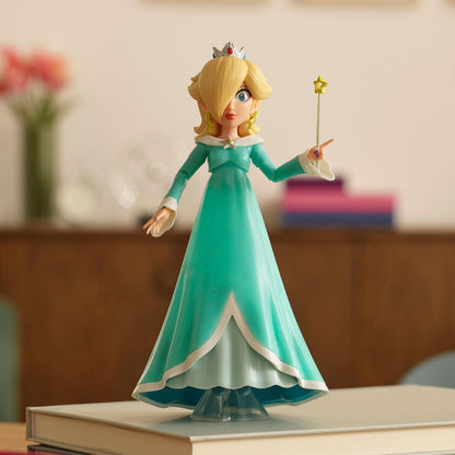 Action figure di Rosalina da 12,7 cm (5 pollici) tratta dal film Super Mario Galaxy, con accessorio, licenza ufficiale Jakks Pacific, 10 punti di articolazione, include la Bacchetta Stellare