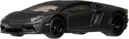 Hot Wheels Premium cars, inspired on Fast & Furious franchise, Lamborghini Aventador Coupe, 1:64 Scale Die-Cast Car with Real Riders Tires, Collector Model, Gift for Father’s Day, JHW77