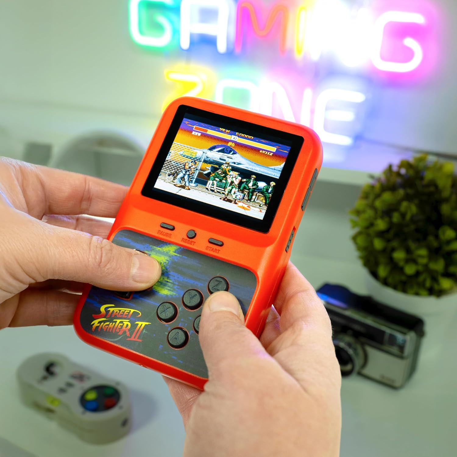 Street Dogs - Street Fighter Ii - Colour Handheld