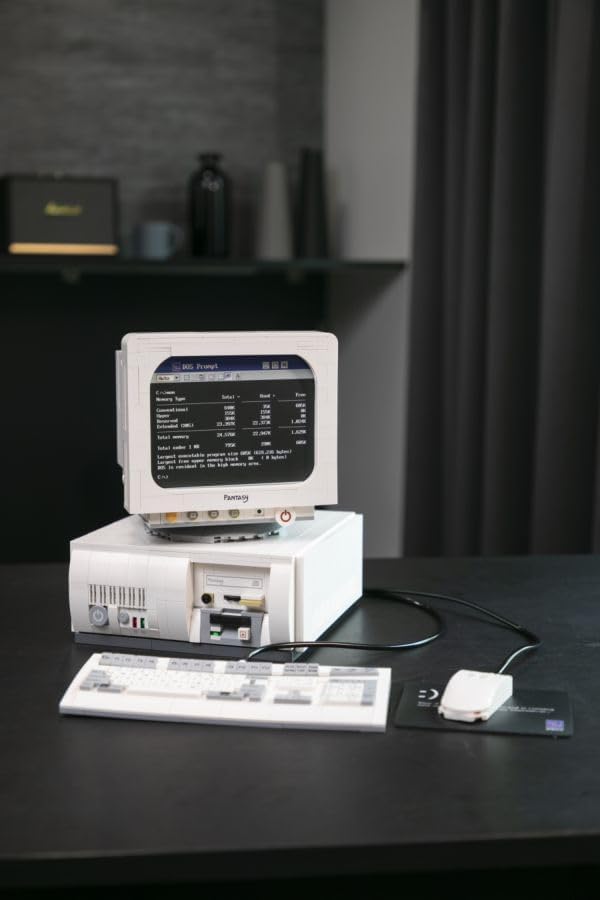 Pantasy Joyside Series Retro Computer (1634 Pieces