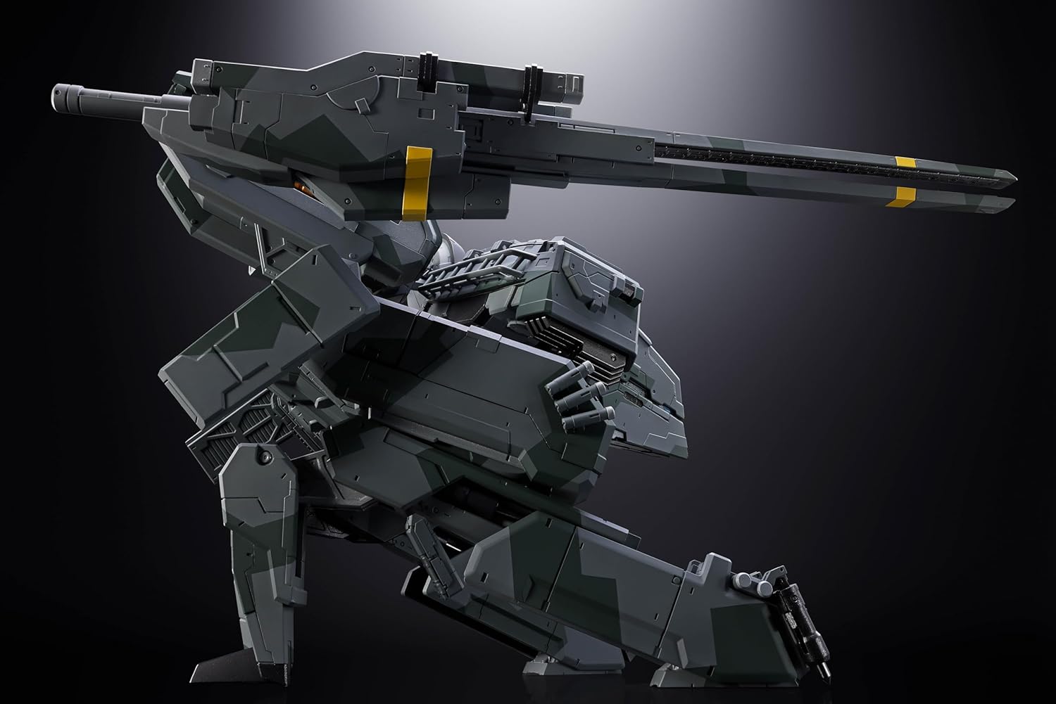 TAMASHII NATIONS - Metal Gear Solid - Metal Gear Rex Chogokin Figure