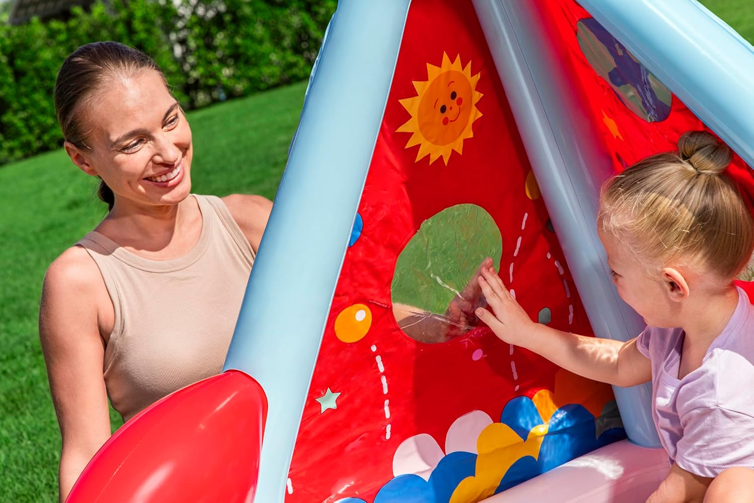 45" x 35" x 36"/1.14m x 89cm x 91cm Rocket Pals Ball Pit
