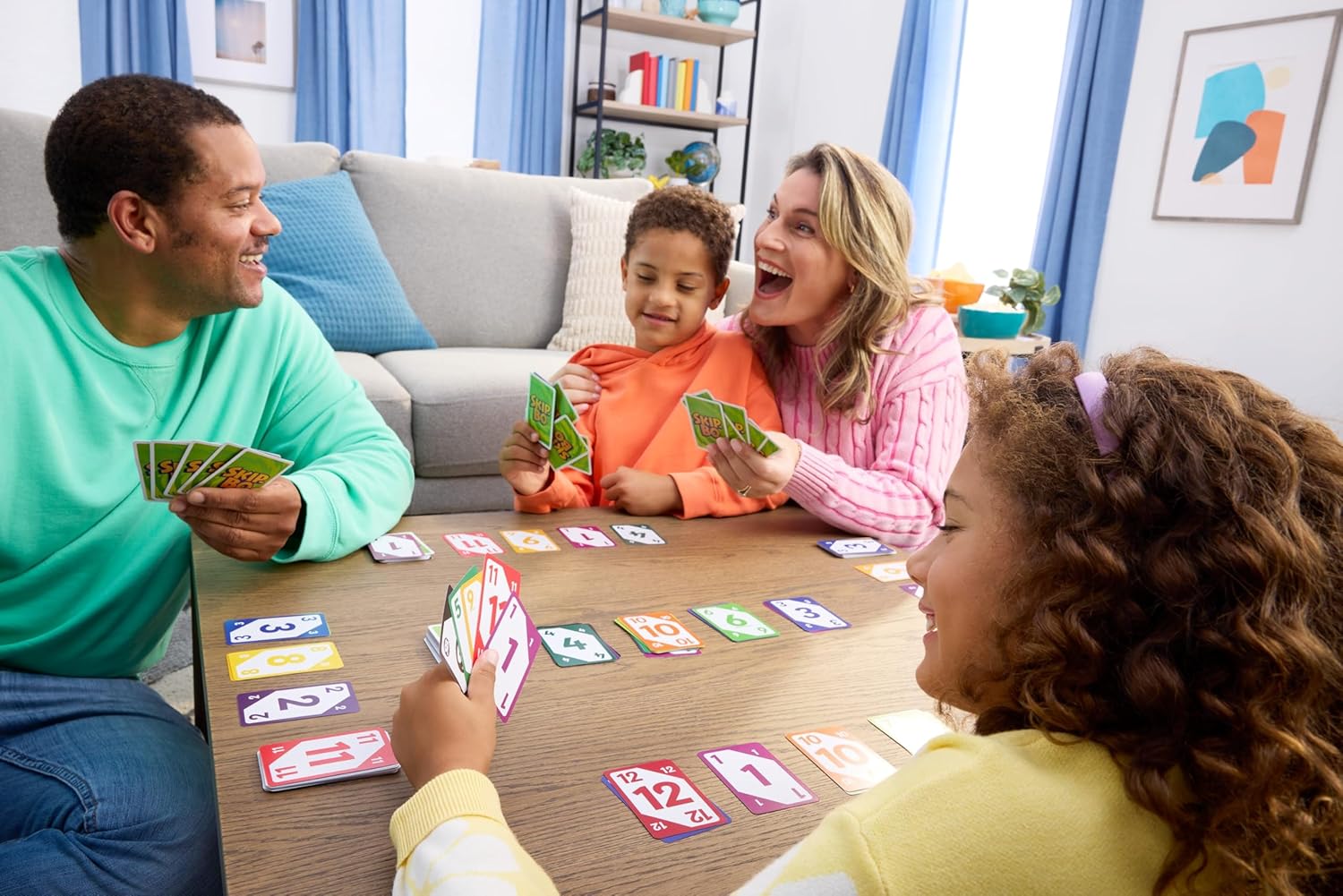 Mattel Games Skip-Bo Card Game – Easy Family Card Game for Kids & Adults, Colour Blind Accessible, UNO Alternative, Travel Game, 2–6 Players, Ages 7+, JMM20