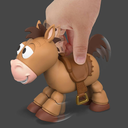 Mattel Disney en Pixar Toy Story 5 Poserend Paardenfiguur met Geluiden, Kleine Partner Bullebeest Aanraakgeactiveerde Speelposities, JKV48 | Posable Figuur 7.4", Touch Geactiveerde Play-posities, Func