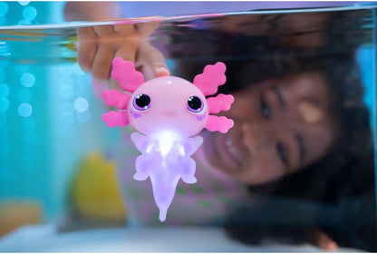 Animagic - Let's Glo Axolotl Roze, Elektronisch en Verlicht Huisdier Voor Kinderen Vanaf 4 Jaar, Zintuiglijke speel- en aanraakervaring, Uitrekbaar lichaam, Drijft en gloeit in water