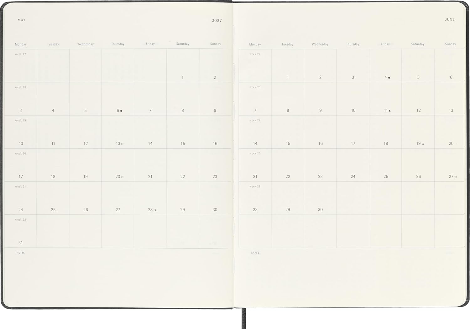 Moleskine Weekly Planner 2027, Hard Cover 12 Month Diary with Space for Notes and Elastic Closure, XL 19x25 Cm, Black