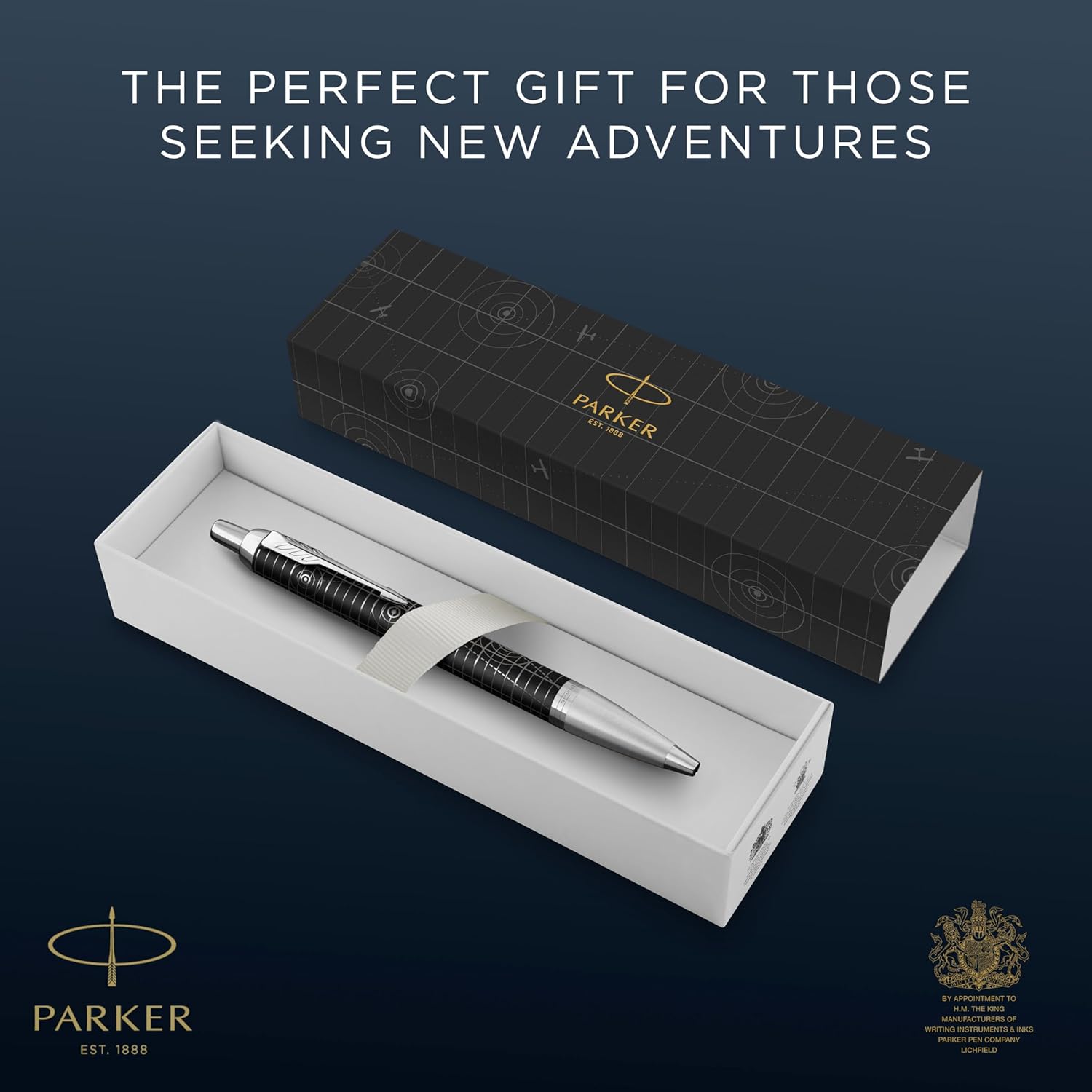 Parker IM Premium Penna a sfera | Collezione Legacy of Flight | Rifiniture cromate | Punta Media | Inchiostro blu | Confezione Regalo