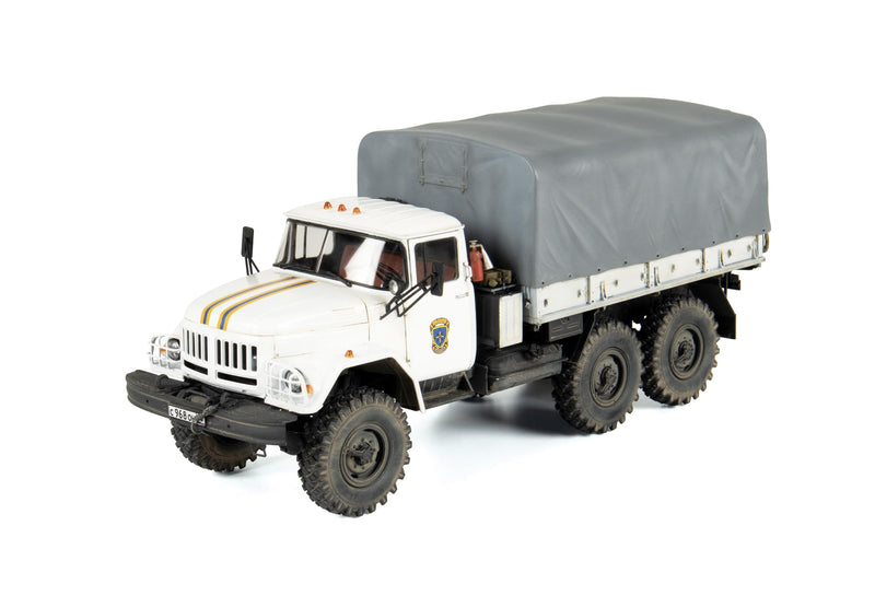 Zvezda 923706-1/35 ZIL 131 Scale 1:35