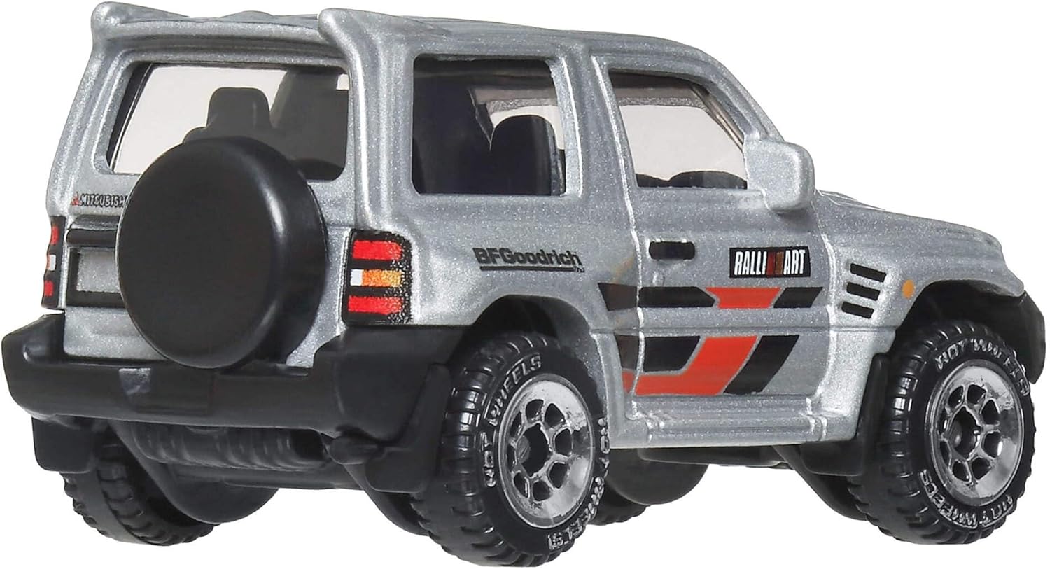 Hot Wheels 1:64 Scale Die-Cast Toy Cars, Set of 6 Japanese Vehicles with Elevated Deco (Styles May Vary), JLB23