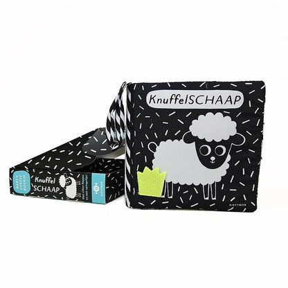 Gottmer Uitgevers Groep - KnuffelSCHAAP - Stoffenboekje
