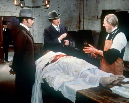 Jack the Ripper - Das Ungeheuer von London / Der komplette Zweiteiler mit Michael Caine und beiden deutschen Synchronfassungen (Pidax Historien-Klassiker
