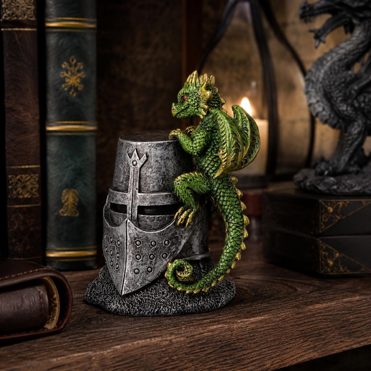 Hatchling Helm Dragon Figurine 13.2cm – Baby Dragon on Knight Helmet Fantasy Ornament (Green
