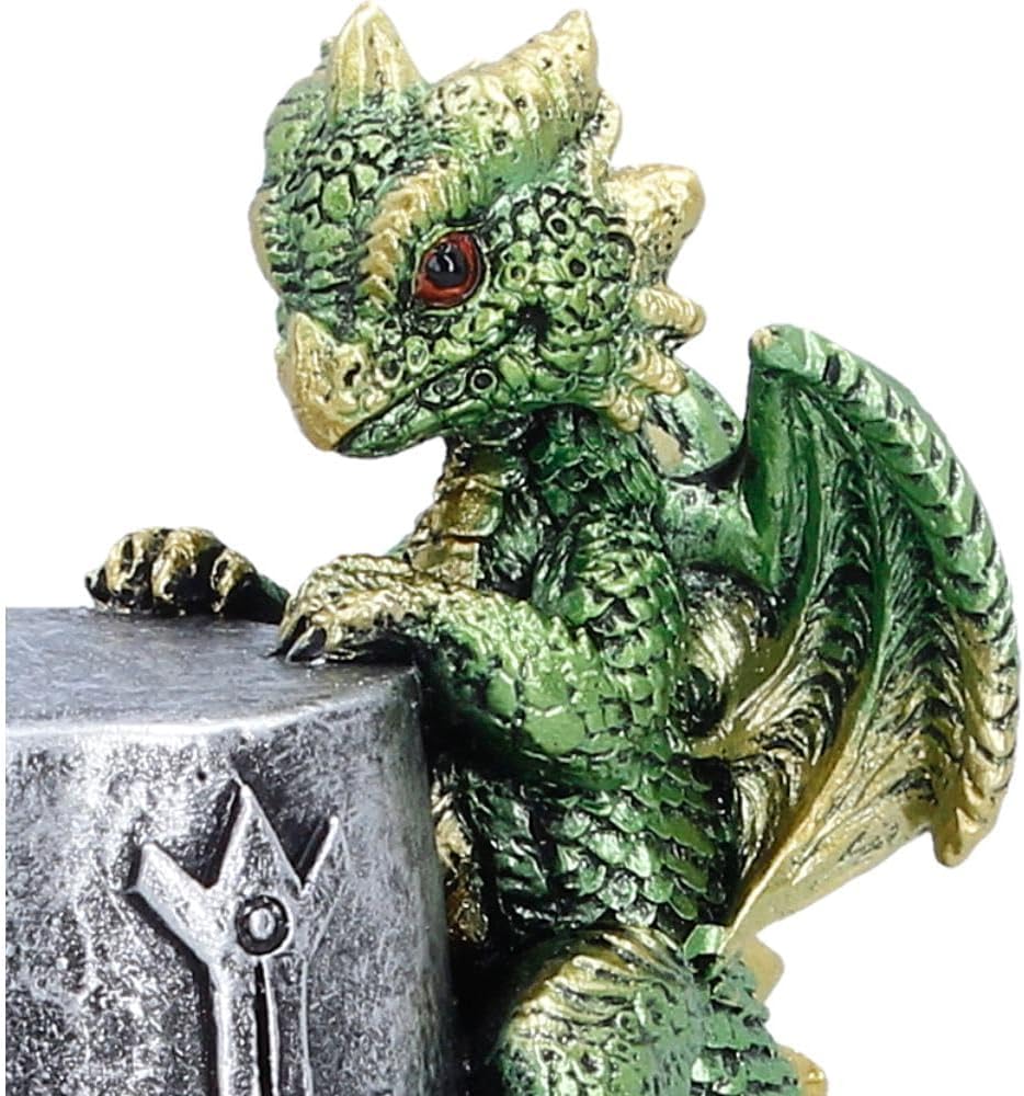 Hatchling Helm Dragon Figurine 13.2cm – Baby Dragon on Knight Helmet Fantasy Ornament (Green