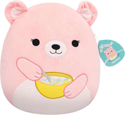 Squishmallows SQCR09490 - Hominy der Bär mit Müslischale 30 cm, offizielles Jazwares Plüsch, superweiches Kuscheltier