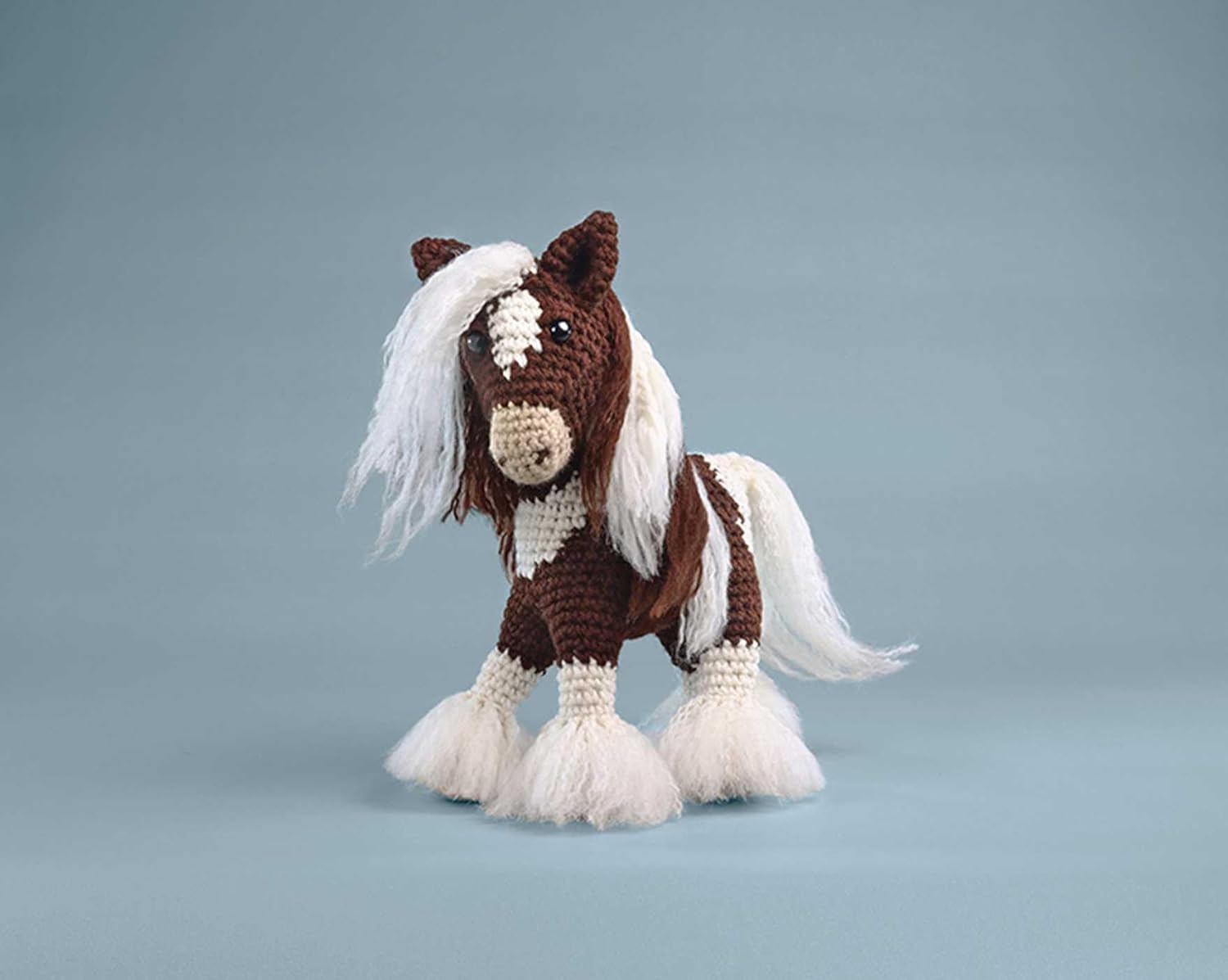 On the Farm Amigurumi Crochet: 5 Barnyard Favorites to Bringing the Charm of Farm Life into the Home