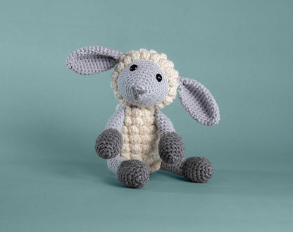 On the Farm Amigurumi Crochet: 5 Barnyard Favorites to Bringing the Charm of Farm Life into the Home