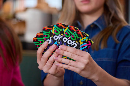 Asmodee | dnup | Strategy Card Game | Ages 8+ | 2 to 5 Players | 15 Minutes Playtime | English version