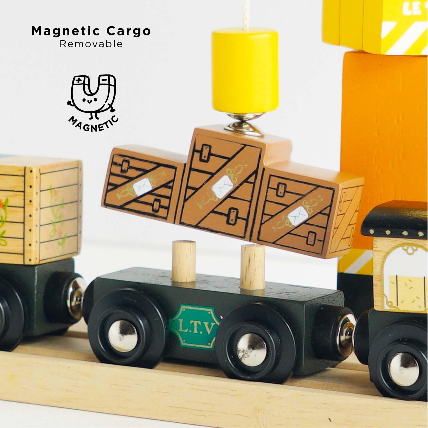 Le Toy Van - TV711 - Holzeisenbahn für Kinder ab 3 Jahren. Great Green, Montessori-Spiel mit 5 abnehmbaren Magnetwagen, hergestellt aus ökologischem FSC-zertifiziertem Holz