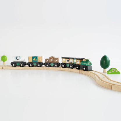 Le Toy Van - TV711 - Holzeisenbahn für Kinder ab 3 Jahren. Great Green, Montessori-Spiel mit 5 abnehmbaren Magnetwagen, hergestellt aus ökologischem FSC-zertifiziertem Holz