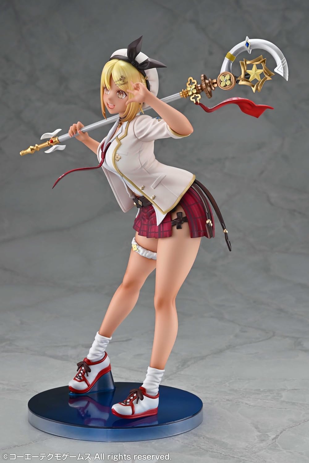 Atelier Resleriana: Forgotten Alchemy And The Polar Night Liberator Pvc Statue 1/7 Ryza: Resleriana Academy Ver. 25 Cm