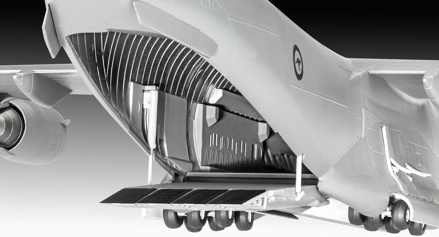 Revell 03747 Boeing C-17A Globemaster III 1:144 Scale - Unbuilt/Unpainted Plastic Model Kit