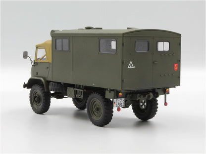 ICM ICM35136 1:35-Unimog S 404 w/Box Body, Kit di modellismo in Scala Militare Tedesca